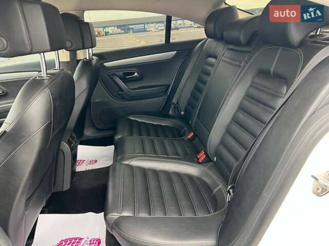 Фольксваген CC / Passat CC 2013 в Одессе на Automoto.ua Белый Фольксваген CC / Passat CC, объемом двигателя 1.98 л и пробегом 212 тыс. км за 10999 $, фото 18 на Automoto.ua