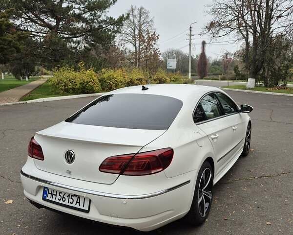 Белый Фольксваген CC / Passat CC, объемом двигателя 1.98 л и пробегом 220 тыс. км за 11200 $, фото 2 на Automoto.ua