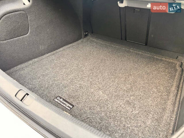 Белый Фольксваген CC / Passat CC, объемом двигателя 1.98 л и пробегом 130 тыс. км за 10299 $, фото 45 на Automoto.ua