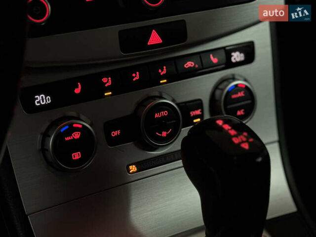 Белый Фольксваген CC / Passat CC, объемом двигателя 1.98 л и пробегом 183 тыс. км за 9800 $, фото 14 на Automoto.ua