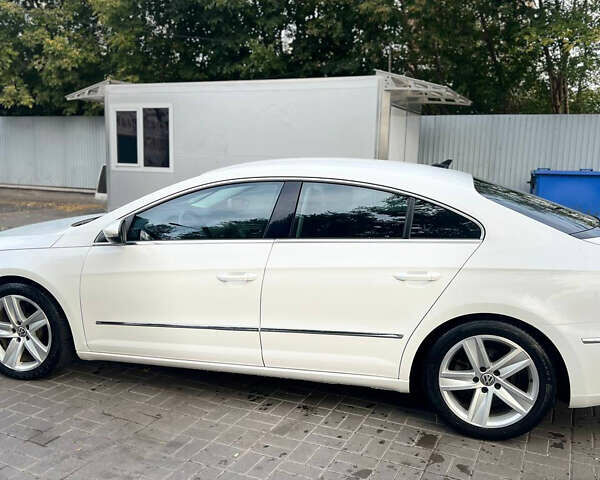 Белый Фольксваген CC / Passat CC, объемом двигателя 1.98 л и пробегом 130 тыс. км за 10499 $, фото 7 на Automoto.ua