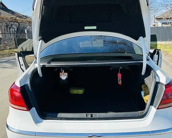 Белый Фольксваген CC / Passat CC, объемом двигателя 1.98 л и пробегом 227 тыс. км за 12500 $, фото 15 на Automoto.ua