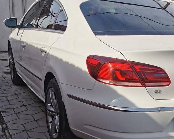 Белый Фольксваген CC / Passat CC, объемом двигателя 2 л и пробегом 180 тыс. км за 12999 $, фото 2 на Automoto.ua