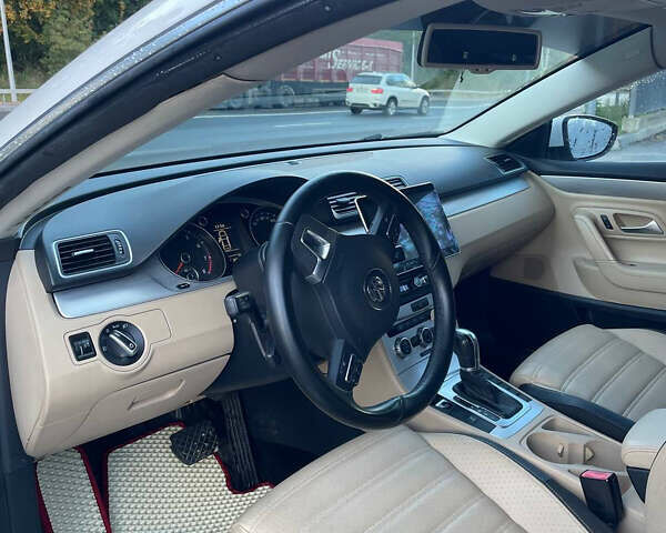 Белый Фольксваген CC / Passat CC, объемом двигателя 1.98 л и пробегом 122 тыс. км за 10500 $, фото 2 на Automoto.ua