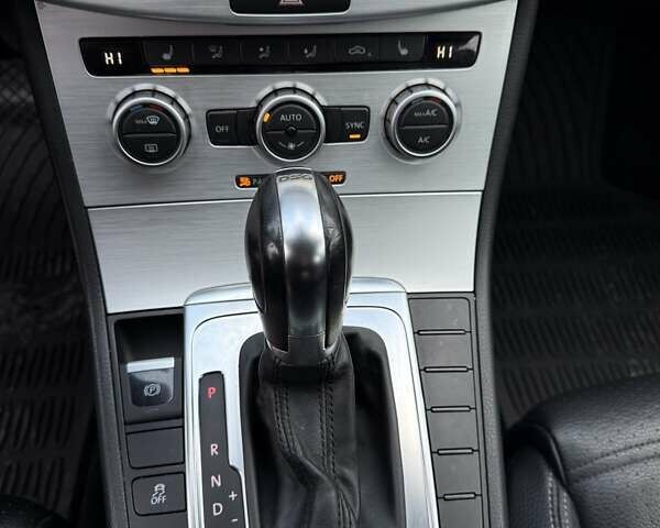 Белый Фольксваген CC / Passat CC, объемом двигателя 1.98 л и пробегом 190 тыс. км за 10700 $, фото 32 на Automoto.ua