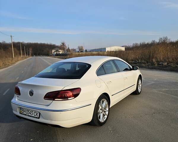 Белый Фольксваген CC / Passat CC, объемом двигателя 1.97 л и пробегом 72 тыс. км за 16800 $, фото 4 на Automoto.ua