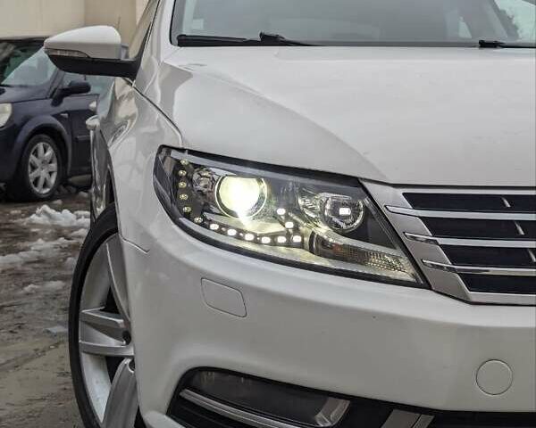 Белый Фольксваген CC / Passat CC, объемом двигателя 1.98 л и пробегом 210 тыс. км за 11399 $, фото 13 на Automoto.ua