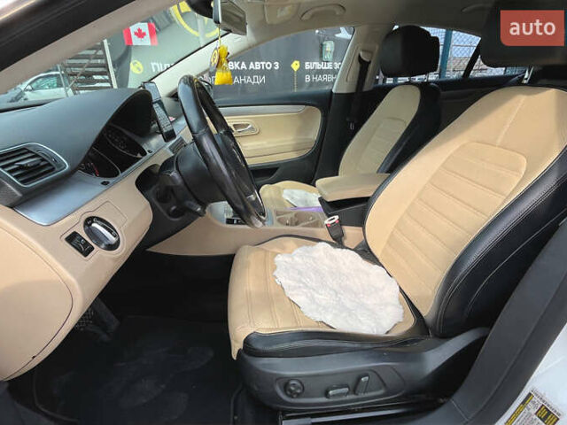 Белый Фольксваген CC / Passat CC, объемом двигателя 2 л и пробегом 202 тыс. км за 9600 $, фото 9 на Automoto.ua