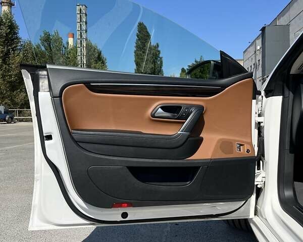 Белый Фольксваген CC / Passat CC, объемом двигателя 1.98 л и пробегом 164 тыс. км за 13250 $, фото 24 на Automoto.ua