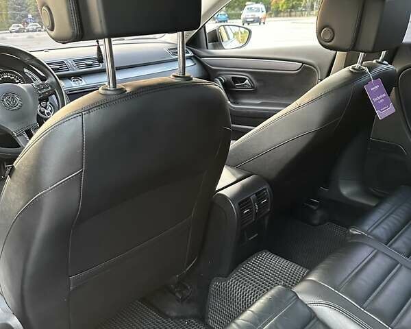 Белый Фольксваген CC / Passat CC, объемом двигателя 1.97 л и пробегом 159 тыс. км за 13999 $, фото 27 на Automoto.ua