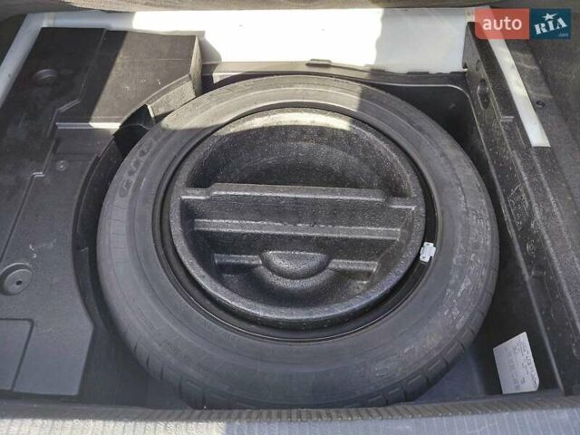 Белый Фольксваген CC / Passat CC, объемом двигателя 1.98 л и пробегом 228 тыс. км за 10500 $, фото 8 на Automoto.ua