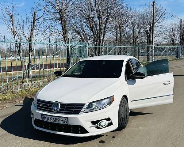 Белый Фольксваген CC / Passat CC, объемом двигателя 1.98 л и пробегом 227 тыс. км за 12500 $, фото 10 на Automoto.ua
