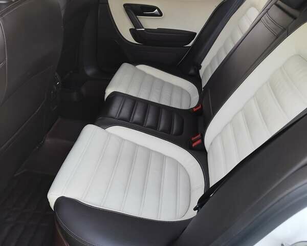 Білий Фольксваген CC / Passat CC, об'ємом двигуна 1.97 л та пробігом 259 тис. км за 14700 $, фото 14 на Automoto.ua