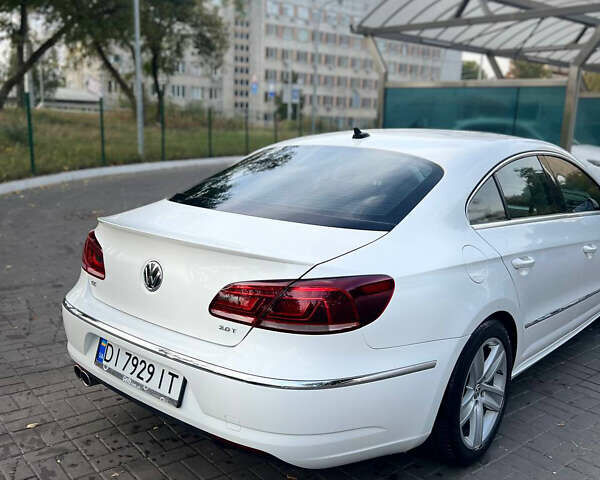 Белый Фольксваген CC / Passat CC, объемом двигателя 1.98 л и пробегом 130 тыс. км за 10299 $, фото 10 на Automoto.ua