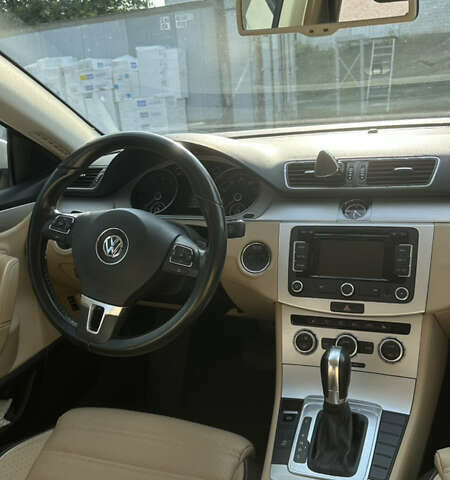 Белый Фольксваген CC / Passat CC, объемом двигателя 1.98 л и пробегом 181 тыс. км за 9700 $, фото 11 на Automoto.ua