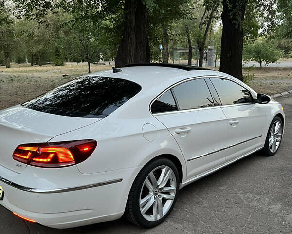 Белый Фольксваген CC / Passat CC, объемом двигателя 1.98 л и пробегом 100 тыс. км за 14000 $, фото 2 на Automoto.ua