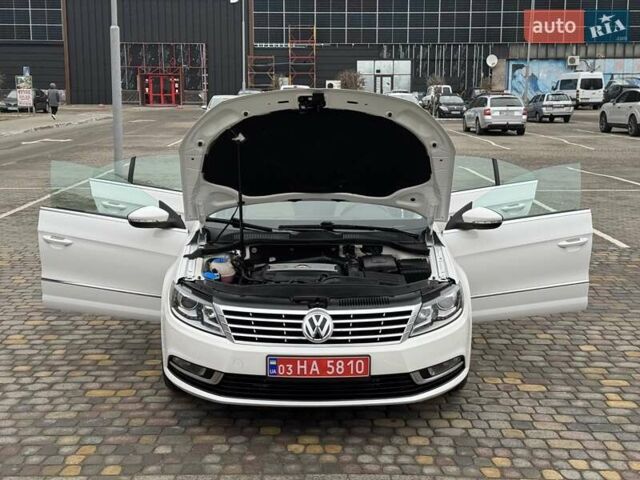 Білий Фольксваген CC / Passat CC, об'ємом двигуна 2 л та пробігом 91 тис. км за 10999 $, фото 14 на Automoto.ua