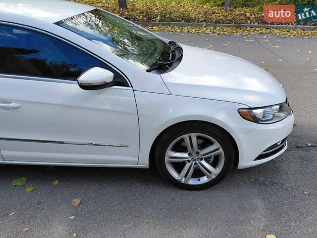 Белый Фольксваген CC / Passat CC, объемом двигателя 1.98 л и пробегом 228 тыс. км за 10500 $, фото 22 на Automoto.ua
