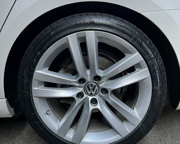 Белый Фольксваген CC / Passat CC, объемом двигателя 1.98 л и пробегом 164 тыс. км за 13250 $, фото 18 на Automoto.ua