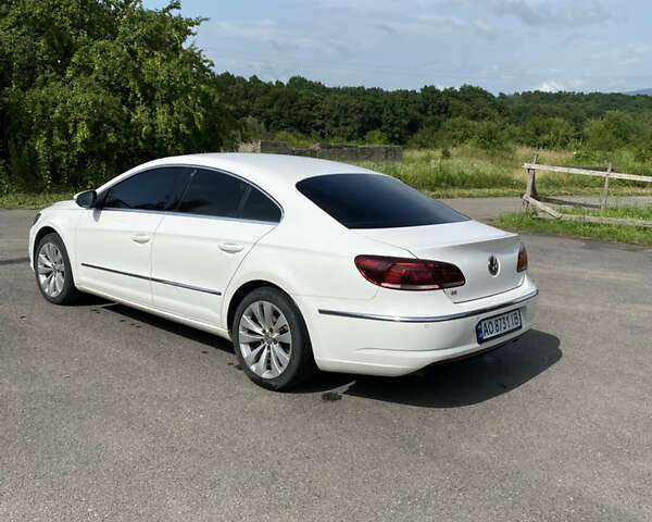 Білий Фольксваген CC / Passat CC, об'ємом двигуна 1.97 л та пробігом 220 тис. км за 12000 $, фото 3 на Automoto.ua