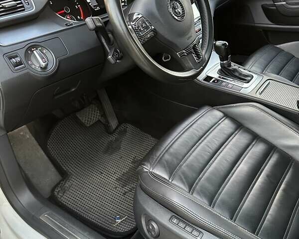 Белый Фольксваген CC / Passat CC, объемом двигателя 1.97 л и пробегом 159 тыс. км за 13999 $, фото 29 на Automoto.ua