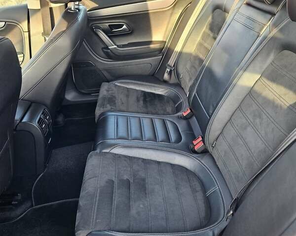 Белый Фольксваген CC / Passat CC, объемом двигателя 1.97 л и пробегом 72 тыс. км за 16800 $, фото 45 на Automoto.ua