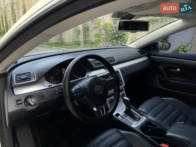 Білий Фольксваген CC / Passat CC, об'ємом двигуна 1.98 л та пробігом 205 тис. км за 10499 $, фото 26 на Automoto.ua
