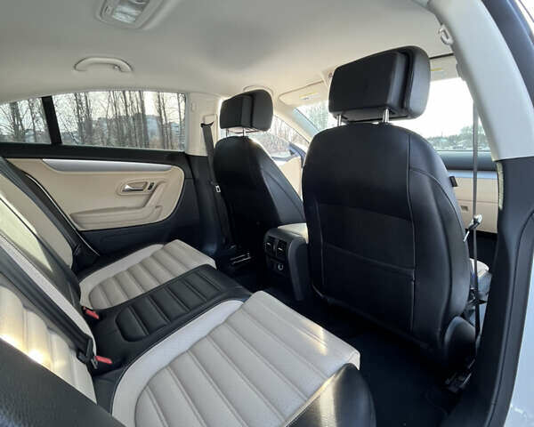 Белый Фольксваген CC / Passat CC, объемом двигателя 1.98 л и пробегом 156 тыс. км за 12200 $, фото 19 на Automoto.ua