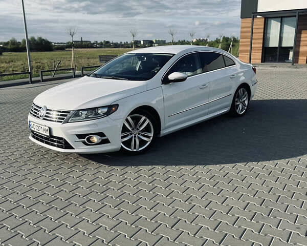 Белый Фольксваген CC / Passat CC, объемом двигателя 2 л и пробегом 178 тыс. км за 10899 $, фото 1 на Automoto.ua