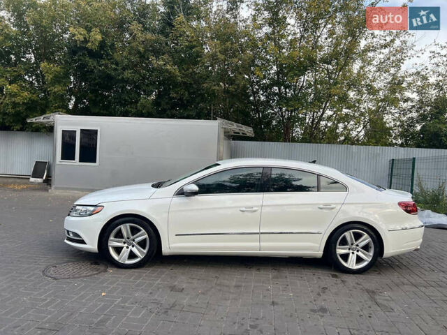 Белый Фольксваген CC / Passat CC, объемом двигателя 1.98 л и пробегом 130 тыс. км за 10499 $, фото 6 на Automoto.ua