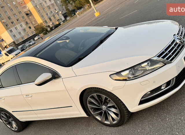 Белый Фольксваген CC / Passat CC, объемом двигателя 3.6 л и пробегом 300 тыс. км за 12000 $, фото 3 на Automoto.ua