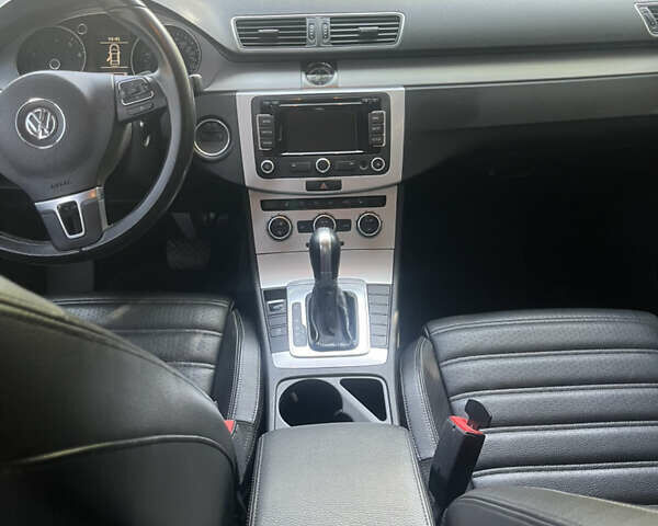 Білий Фольксваген CC / Passat CC, об'ємом двигуна 1.98 л та пробігом 178 тис. км за 10500 $, фото 7 на Automoto.ua