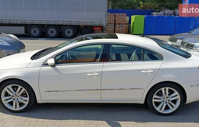 Белый Фольксваген CC / Passat CC, объемом двигателя 2 л и пробегом 152 тыс. км за 14300 $, фото 10 на Automoto.ua