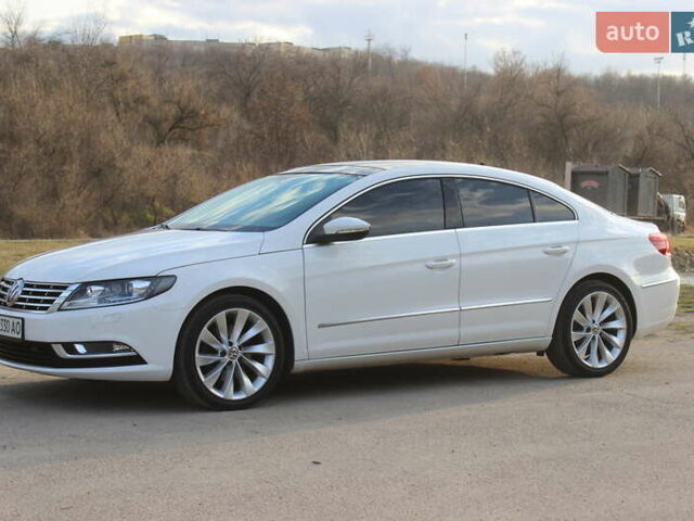 Белый Фольксваген CC / Passat CC, объемом двигателя 1.97 л и пробегом 121 тыс. км за 16500 $, фото 1 на Automoto.ua