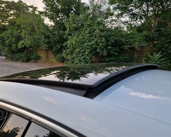 Белый Фольксваген CC / Passat CC, объемом двигателя 1.97 л и пробегом 32 тыс. км за 18900 $, фото 2 на Automoto.ua