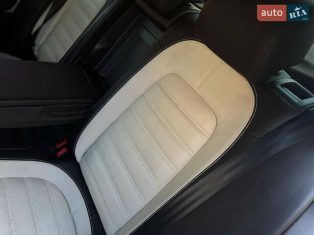 Белый Фольксваген CC / Passat CC, объемом двигателя 1.97 л и пробегом 183 тыс. км за 13700 $, фото 2 на Automoto.ua
