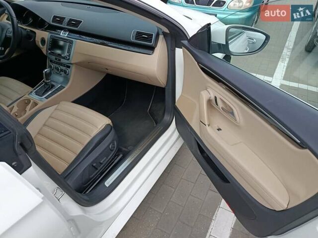 Белый Фольксваген CC / Passat CC, объемом двигателя 2 л и пробегом 152 тыс. км за 14300 $, фото 43 на Automoto.ua