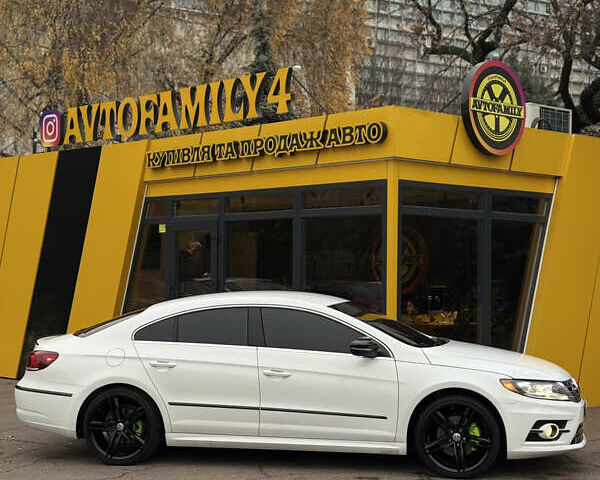 Белый Фольксваген CC / Passat CC, объемом двигателя 1.98 л и пробегом 177 тыс. км за 12000 $, фото 6 на Automoto.ua