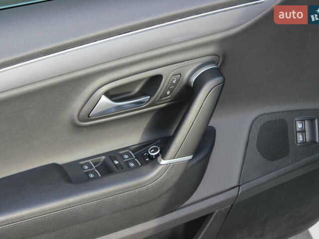 Белый Фольксваген CC / Passat CC, объемом двигателя 1.97 л и пробегом 121 тыс. км за 16500 $, фото 16 на Automoto.ua