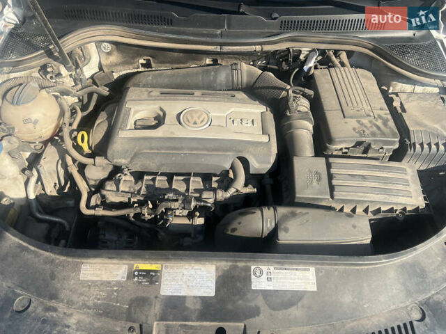 Белый Фольксваген CC / Passat CC, объемом двигателя 1.98 л и пробегом 280 тыс. км за 11000 $, фото 6 на Automoto.ua