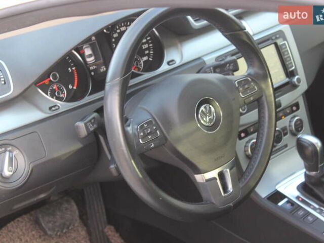 Белый Фольксваген CC / Passat CC, объемом двигателя 1.97 л и пробегом 121 тыс. км за 16500 $, фото 17 на Automoto.ua