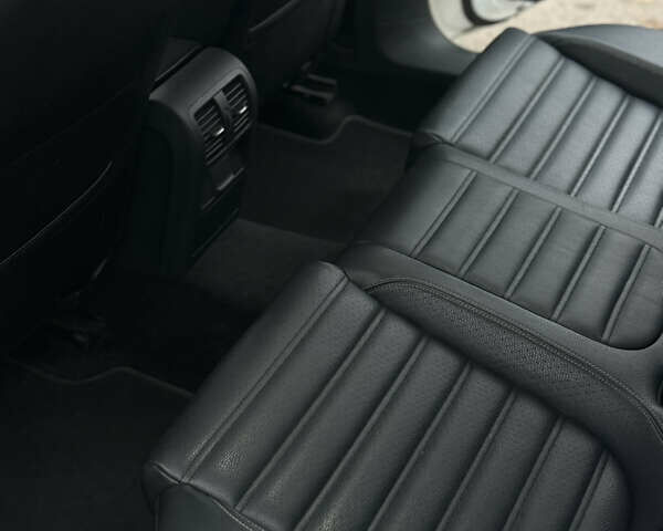 Белый Фольксваген CC / Passat CC, объемом двигателя 1.98 л и пробегом 177 тыс. км за 12000 $, фото 14 на Automoto.ua