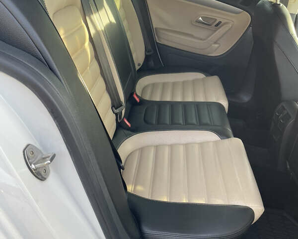 Белый Фольксваген CC / Passat CC, объемом двигателя 1.98 л и пробегом 159 тыс. км за 10600 $, фото 10 на Automoto.ua