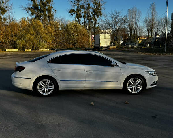 Белый Фольксваген CC / Passat CC, объемом двигателя 1.97 л и пробегом 199 тыс. км за 13500 $, фото 8 на Automoto.ua