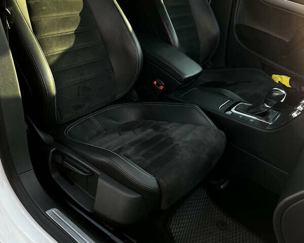 Белый Фольксваген CC / Passat CC, объемом двигателя 2 л и пробегом 131 тыс. км за 16900 $, фото 14 на Automoto.ua