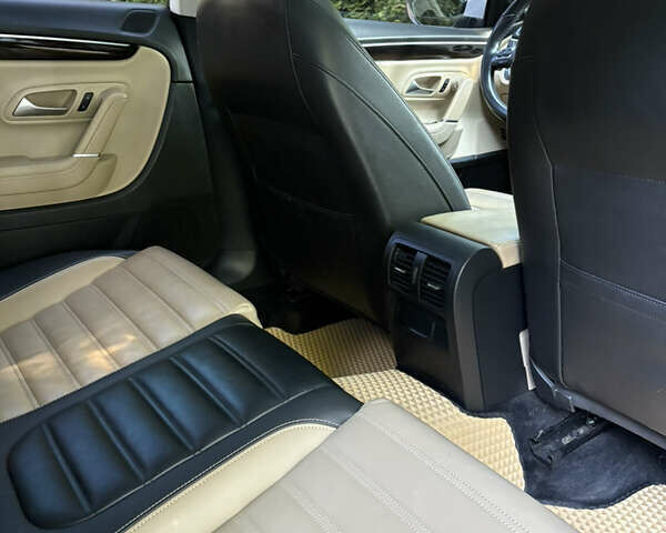 Белый Фольксваген CC / Passat CC, объемом двигателя 2 л и пробегом 256 тыс. км за 10200 $, фото 22 на Automoto.ua