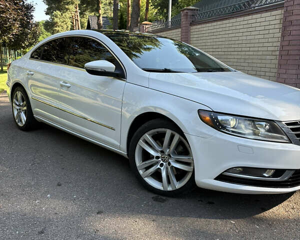Белый Фольксваген CC / Passat CC, объемом двигателя 2 л и пробегом 256 тыс. км за 10200 $, фото 8 на Automoto.ua