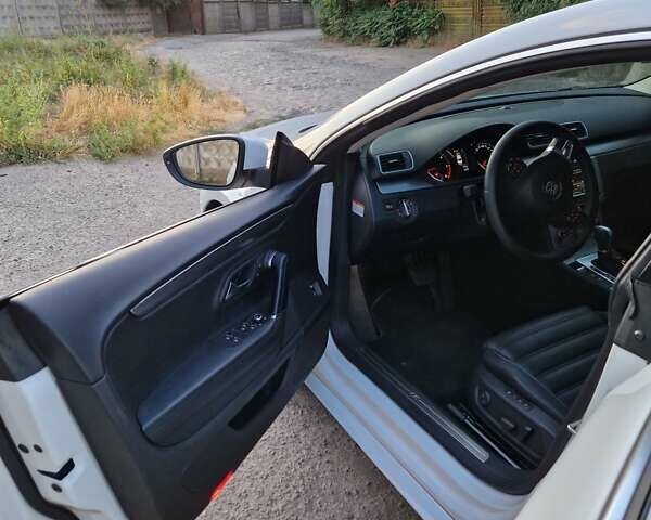 Белый Фольксваген CC / Passat CC, объемом двигателя 1.97 л и пробегом 32 тыс. км за 18900 $, фото 8 на Automoto.ua