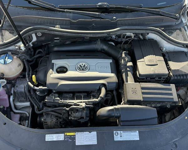 Белый Фольксваген CC / Passat CC, объемом двигателя 1.98 л и пробегом 132 тыс. км за 11500 $, фото 19 на Automoto.ua