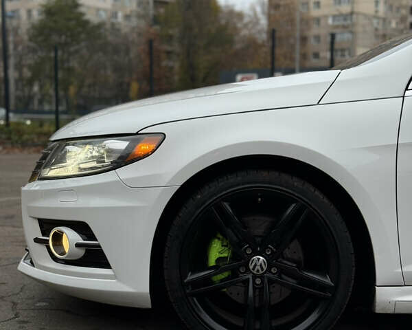 Белый Фольксваген CC / Passat CC, объемом двигателя 1.98 л и пробегом 177 тыс. км за 12000 $, фото 25 на Automoto.ua